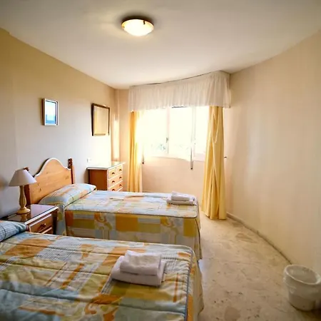 أبارتامينتوس كورونادو ماربيا