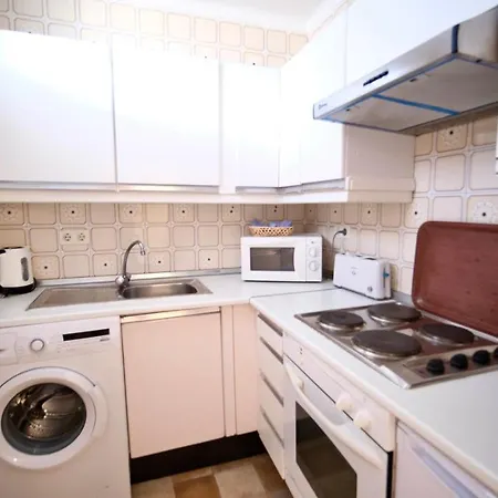 أبارتامينتوس كورونادو *