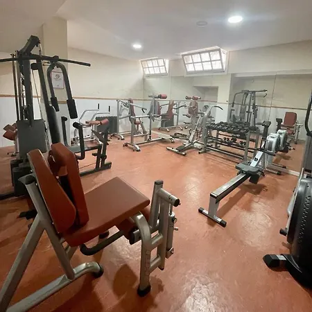 أبارتامينتوس كورونادو *