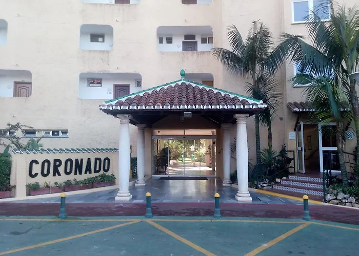 Coronado Apartment *